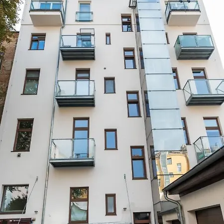 Designed Apartment Next To Vaclav Square With Terrace And Private Garage 布拉格 外观 照片