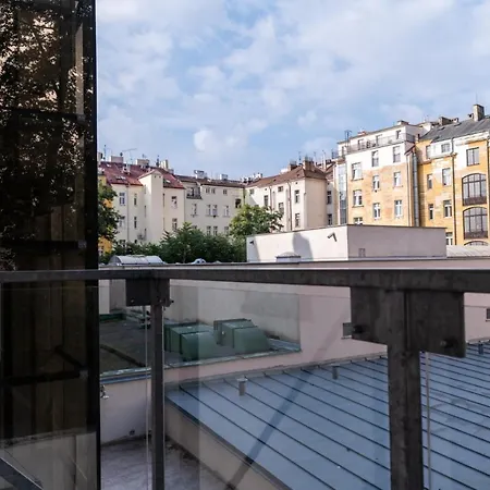 Designed Apartment Next To Vaclav Square With Terrace And Private Garage 布拉格 外观 照片