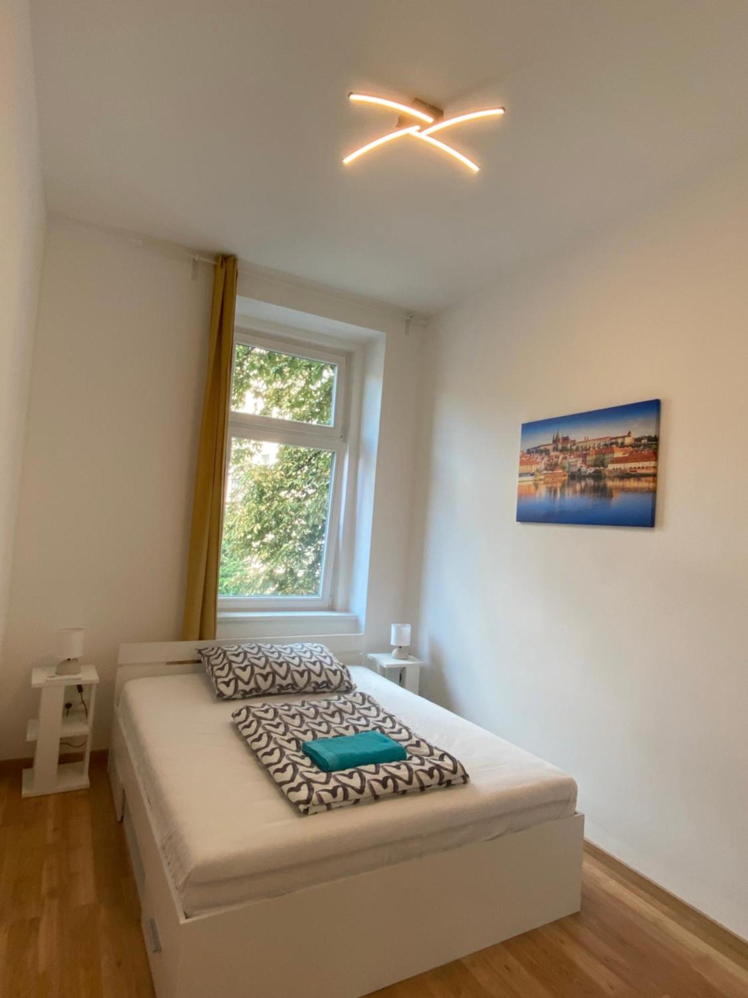 Designed Next To Vaclav Square With Terrace And Private Garage 布拉格